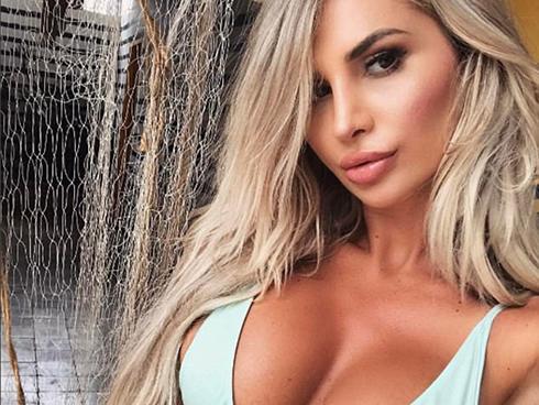 Cô gái 28 tuổi chia sẻ cách kiếm gần trăm triệu mỗi lần đăng ảnh trên Instagram