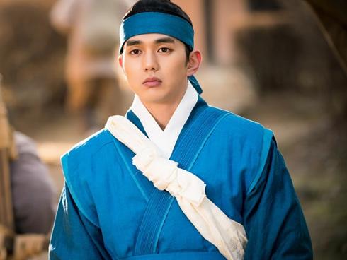 Chân dung 'Thái tử vạn người mê' Yoo Seung Ho trong phim mới