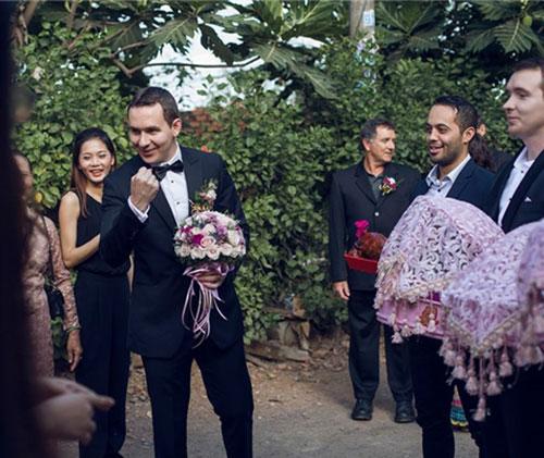 chu re mang “500 anh em” trai tay di be trap, khien doi nha gai “rung roi” vi dep ngoi ngoi - 8