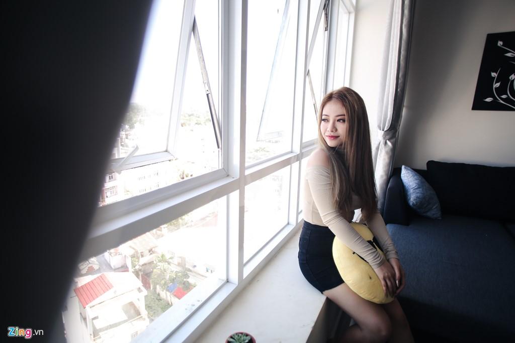 Can ho 3 ty dong o Sai Gon cua ca si Mia hinh anh 3