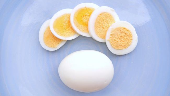 Trứng chiên, trứng luộc dễ làm nhưng nếu chế biến sai cách thì cũng chẳng còn ngon và bổ nữa - Ảnh 6.