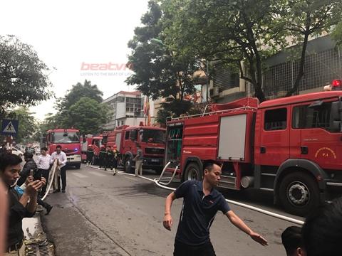 Cơ quan chức năng nhanh chóng có mặt tại hiện trường. Ảnh: Beat