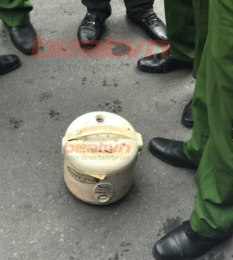 Chiếc nồi cơm điện được tìm thấy tại hiện trường