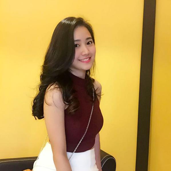 Hiếm lắm mới có cô nàng không phồng má, chu môi, ảnh nào cũng cười tươi xinh cực! - Ảnh 12.