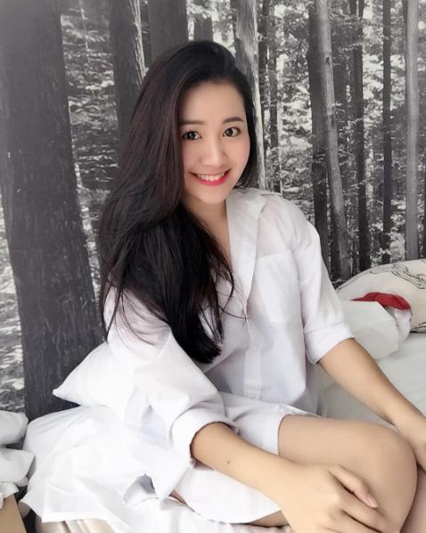 Hiếm lắm mới có cô nàng không phồng má, chu môi, ảnh nào cũng cười tươi xinh cực! - Ảnh 11.