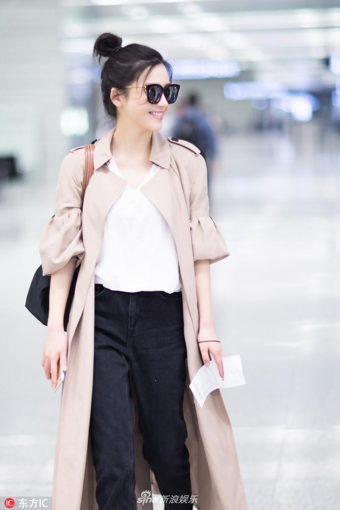 Giai nhan Hoa ngu giam nhiet dau he bang toc bui hinh anh 2