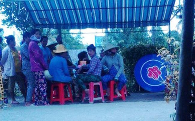 Lời kể vụ bé gái 13 tuổi tự tử nghi do bị xâm hại: Nó nói con chết, con nhục nhã lắm - Ảnh 1.