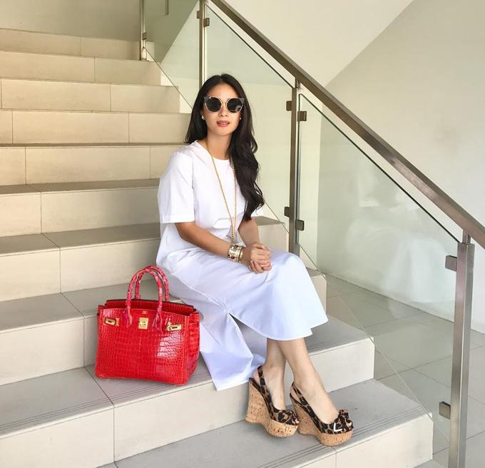 co ban than xinh dep so 1 philippines cua tang thanh ha "khet tieng" choi do hieu - 8