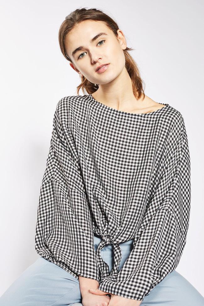 Được các nàng sành mặc lăng xê tích cực, xu hướng họa tiết khăn trải bàn chuẩn bị sốt sình sịch rồi! - Ảnh 4.