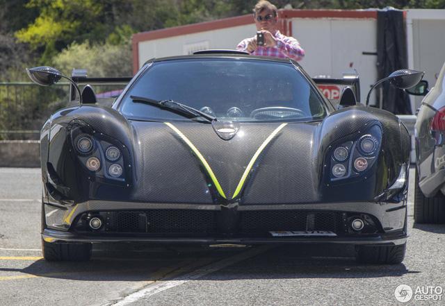 Hàng độc Pagani Zonda LM mui trần của đại gia Argentina tái xuất trên phố - Ảnh 2.