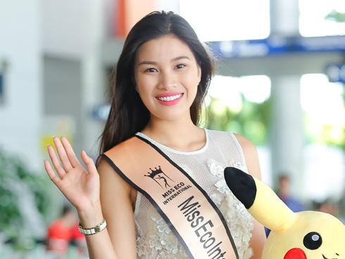Nguyễn Thị Thành cười tươi như hoa về nước với danh hiệu Á hậu