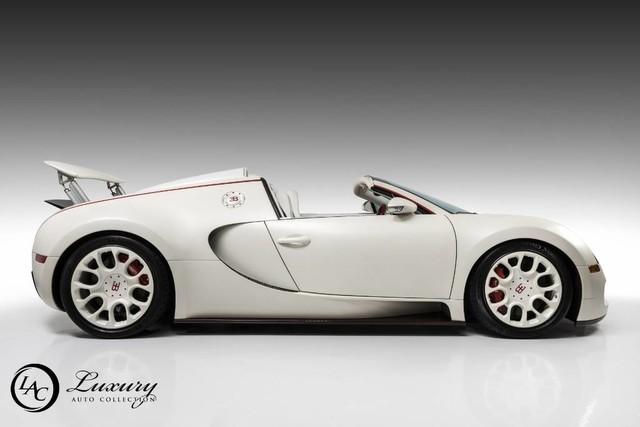 Võ sỹ triệu phú Floyd Mayweather rao bán cặp đôi siêu xe Bugatti Veyron - Ảnh 9.