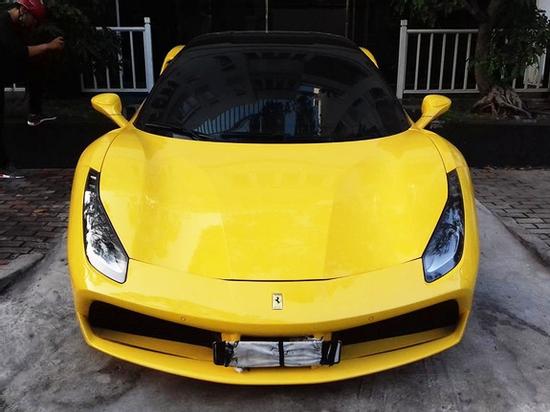 Ferrari 488 GTB của đại gia Hà Nội xuất hiện trong garage Cường 'Đô La'