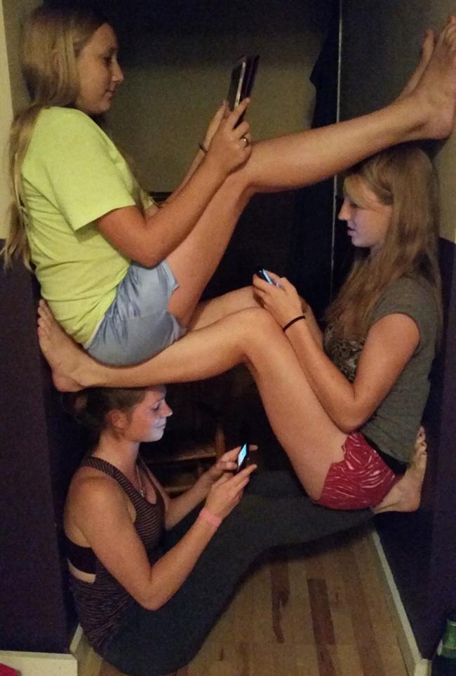 "be bang" voi cac co nang thich "quay" hinh anh 8