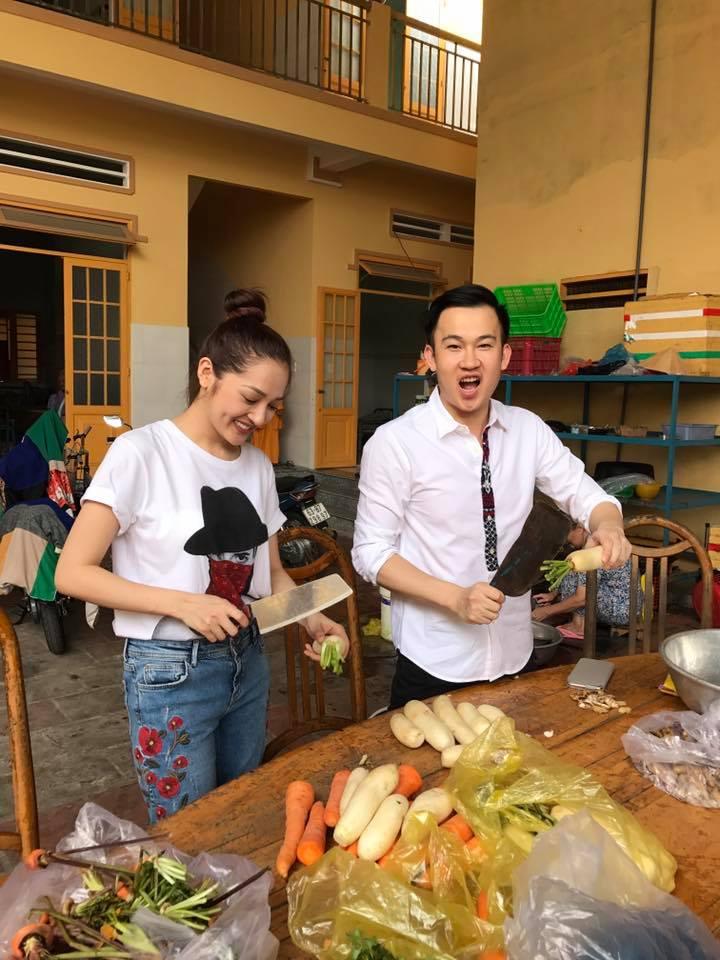 Fecabook 24h: Quế Vân nổi đóa khi bị xúc phạm - 02