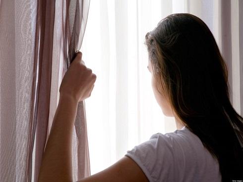 Bản kiểm điểm giữa đêm của nàng dâu vì dám 'ngồi' lên người chồng