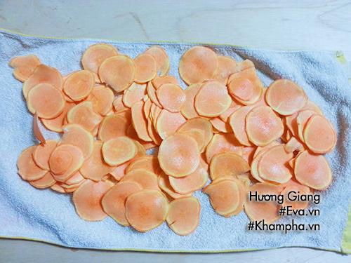 Tu lam bim bim khoai lang lac muoi ot gion tan