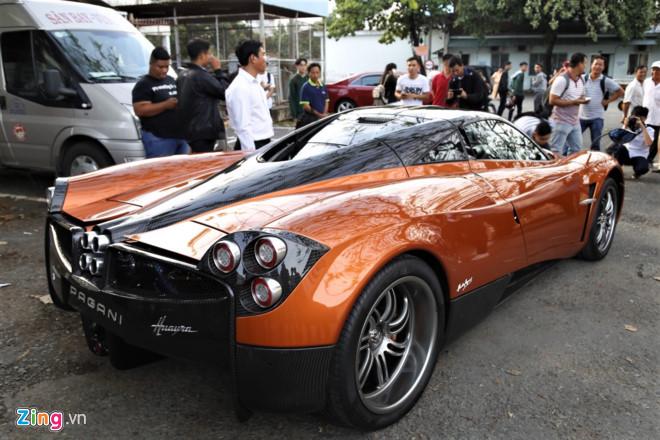 Sieu xe Pagani Huayra 80 ty cua Minh Nhua di lay bien hinh anh 1