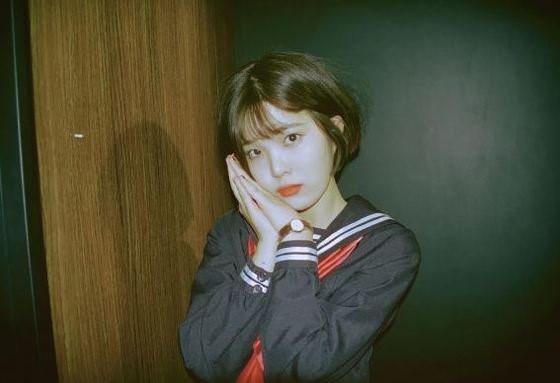 Cô gái có vẻ ngoài giống ca sĩ IU đến khó tin - 2