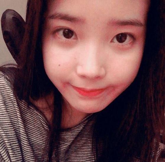 Cô gái có vẻ ngoài giống ca sĩ IU đến khó tin - 5