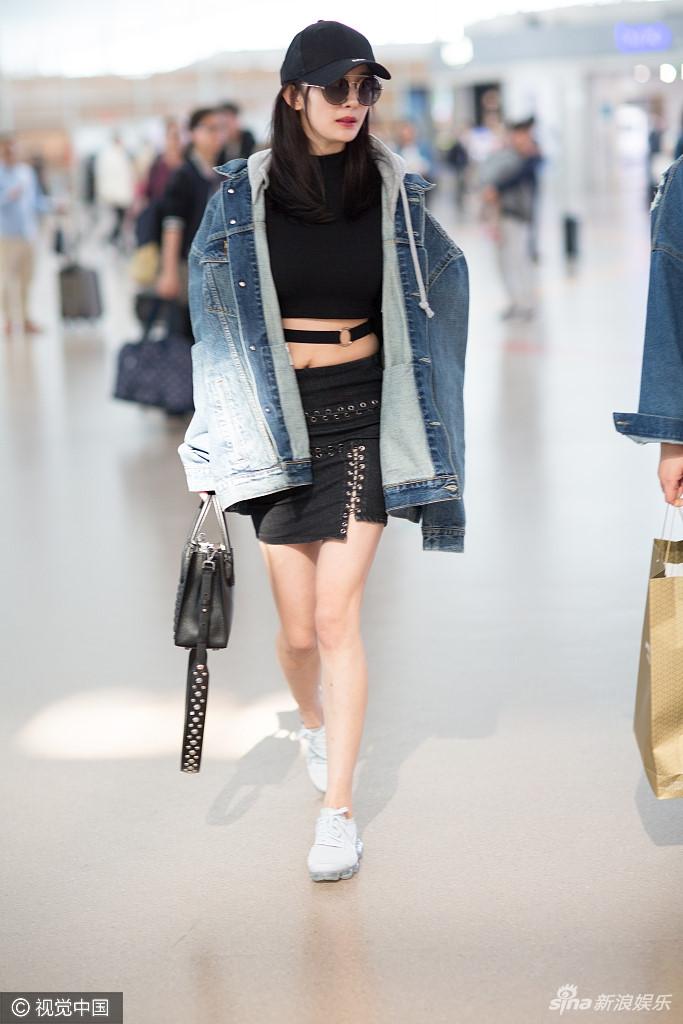 Lan hiem hoi Duong Mich mac kem duyen hinh anh 1