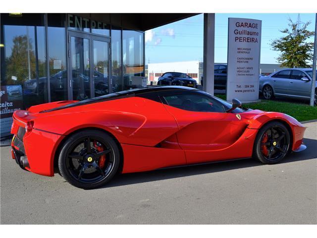 Đây là 2 chiếc Ferrari LaFerrari có giá điên rồ nhất thế giới, tổng giá trị gần 500 tỷ Đồng - Ảnh 4.