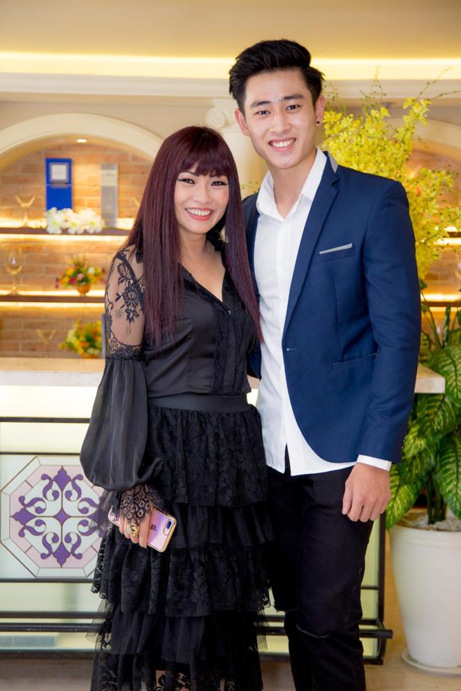 Dam Vinh Hung rut khoi game show co Phuong Thanh lam giam khao hinh anh 2