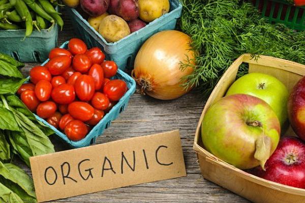 Sử dụng thực phẩm ogranic Thực phẩm organic sẽ hạn chế tối đa việc đưa các độc tố tích tụ vào trong cơ thể,
