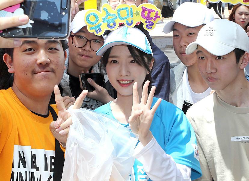 Con gai xinh dep cua ung vien tong thong Han Quoc lai 'gay bao' mang hinh anh 6