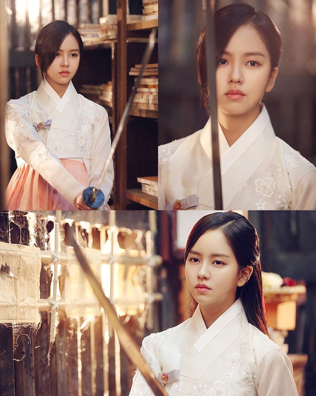 2 báu vật điện ảnh Hàn Kim Yoo Jung - Kim So Hyun: kẻ tám lạng người nửa cân-15