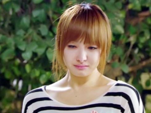 Hành động của mẹ chồng khiến con dâu bật khóc nức nở