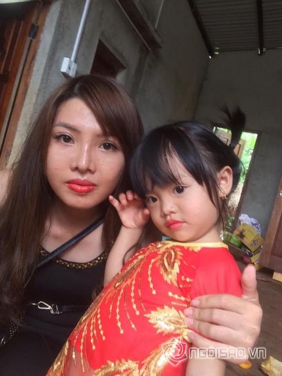 bà mẹ 'Thị Nở tái sinh', 'Thị Nở tái sinh', Kim Phượng 'Thị Nở tái sinh', Quách Thị Kim Phượng, đời sống trẻ