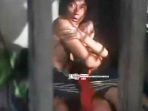 Thành Long bị khui lại cảnh nóng khi đóng phim cấp 3