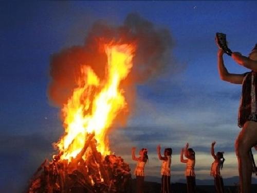 Clip hài: Đừng bao giờ 'đùa với lửa'