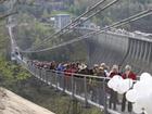 Khánh thành cầu treo bộ hành dài nhất thế giới