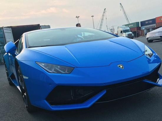 Thêm một siêu xe Lamborghini Huracan cập bến Việt Nam