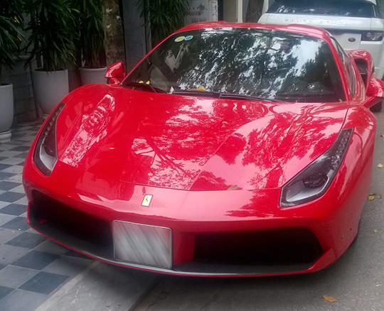 Ferrari 488 Spider đầu tiên tại Việt Nam được cho ra biển số - Ảnh 2.