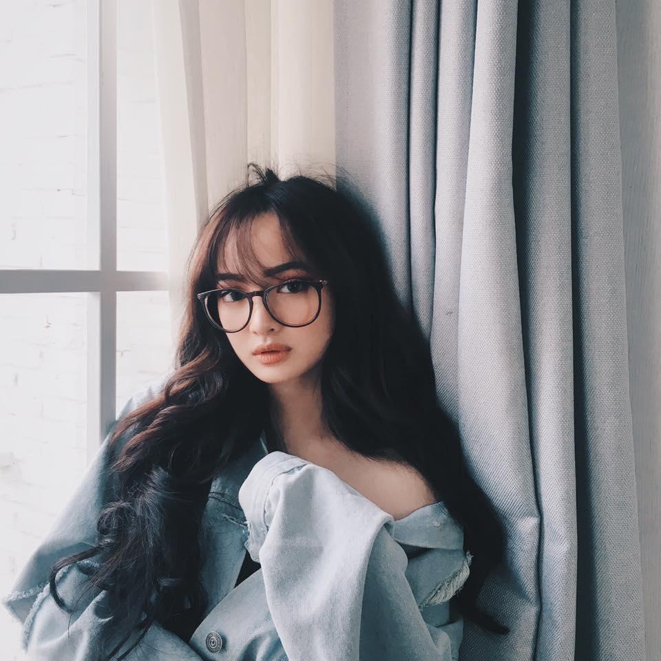 co gai thap be nhung vong 1 goi cam den ngoc trinh cung phai chao thua - 9