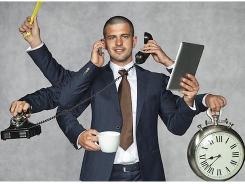 Chân dung những kẻ láu cá thích 'việc nhẹ lương cao'