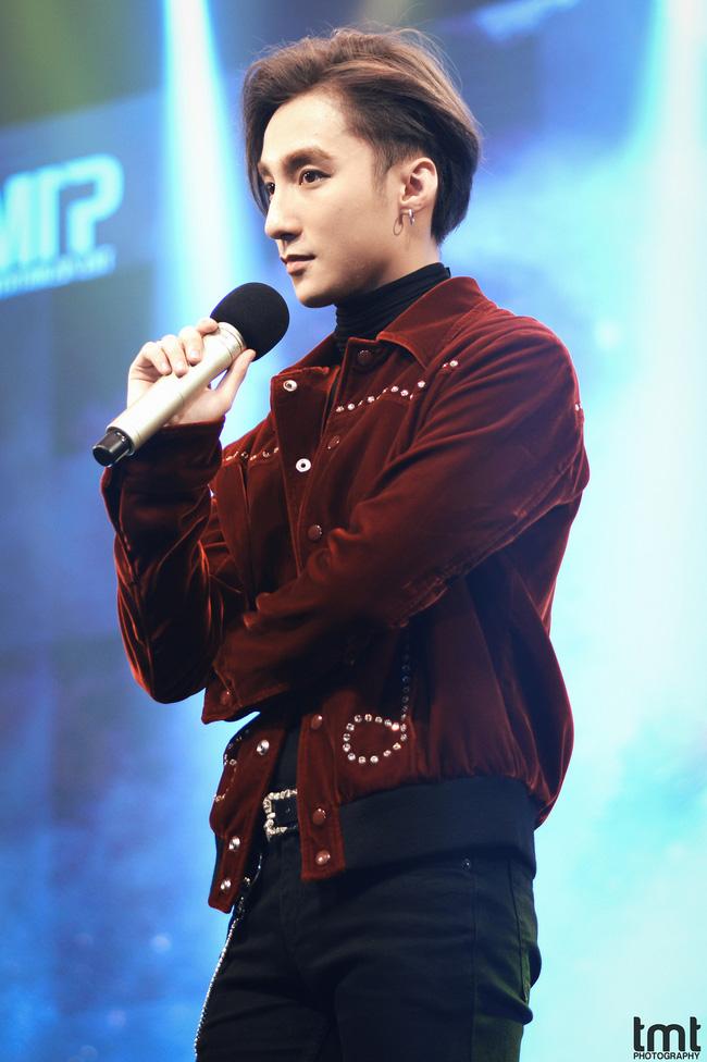 Thật tình cờ và thật bất ngờ, có ngày PSY lại đụng áo 40 triệu của Sơn Tùng MTP - Ảnh 7.