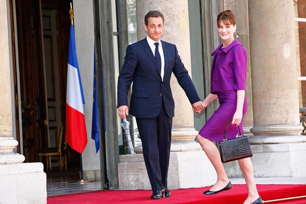 Đường tình 3 đời Tổng thống Pháp gần nhất: Người tình sử trăm trang, người trước sau như một - Ảnh 3.