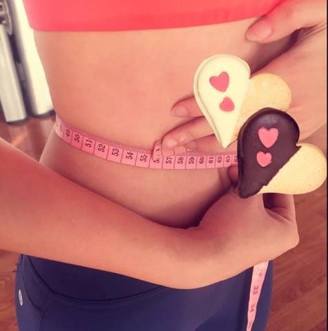 Nang 9X tang 13 kg van so huu vong eo 55 cm hinh anh 3