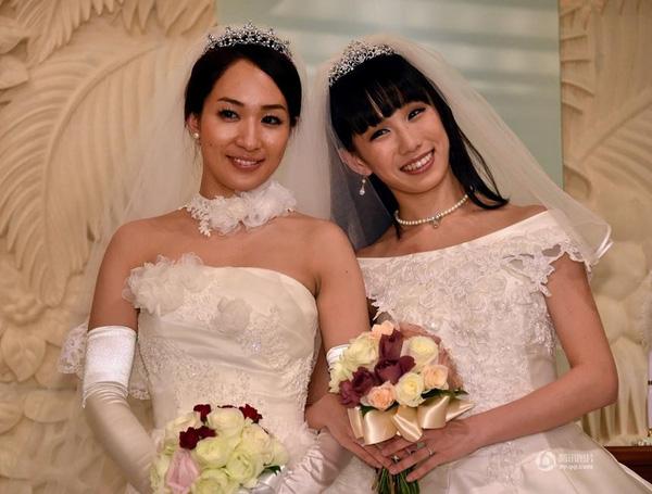 Cặp sao nữ đồng tính hot nhất Nhật Bản bất ngờ chia tay sau 2 năm kết hôn - Ảnh 1.