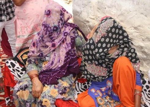 Ấn Độ rúng động vì 2 vụ cưỡng hiếp tập thể rồi giết nạn nhân