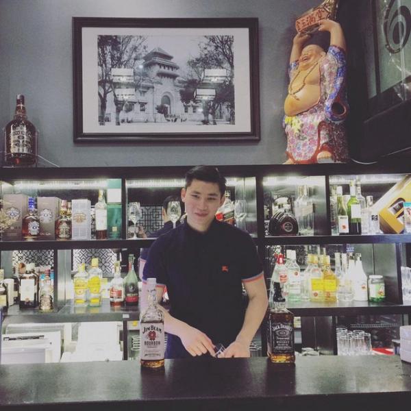 Chân dùng đời thường thiếu gia