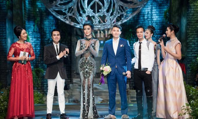 can canh chiec vay khien huyen my bi to "tha thinh" voi bo cua ban than - 7