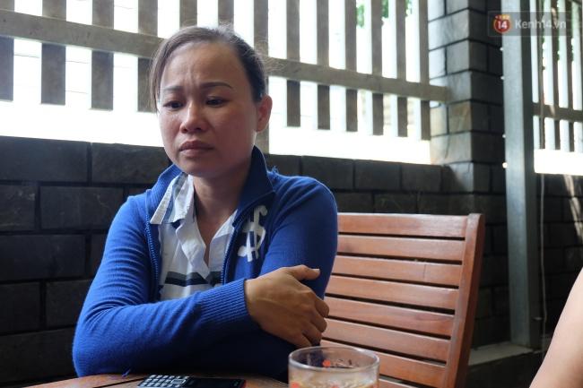 Người mẹ bất ngờ xuất hiện tại nhà ông bố nuôi 2 con bại não: Tôi không bỏ rơi con như chồng tôi nói - Ảnh 1.