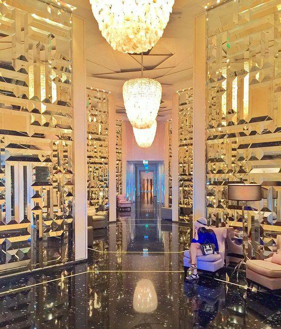 Hoi con nha giau the gioi di du lich nhu the nao hinh anh 10