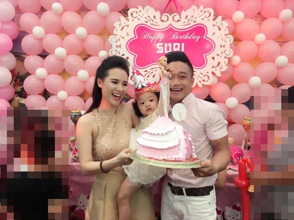 tam thu ninh vo de 'gay bao' cua ong bo 3 con la chu chuoi nha hang noi tieng ca nuoc - 7