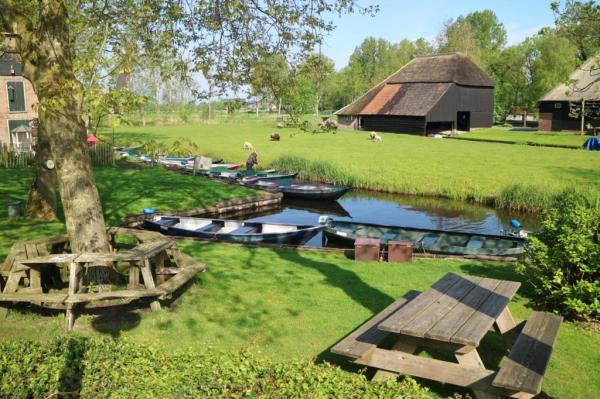 'Ngoi lang khong co duong di' trong mat du khach Viet hinh anh 7